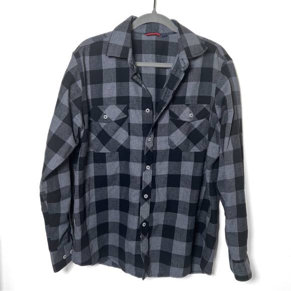 Design in Italy Other - Design in Italy Flannel Button Down Black Grey Checkered Size Large